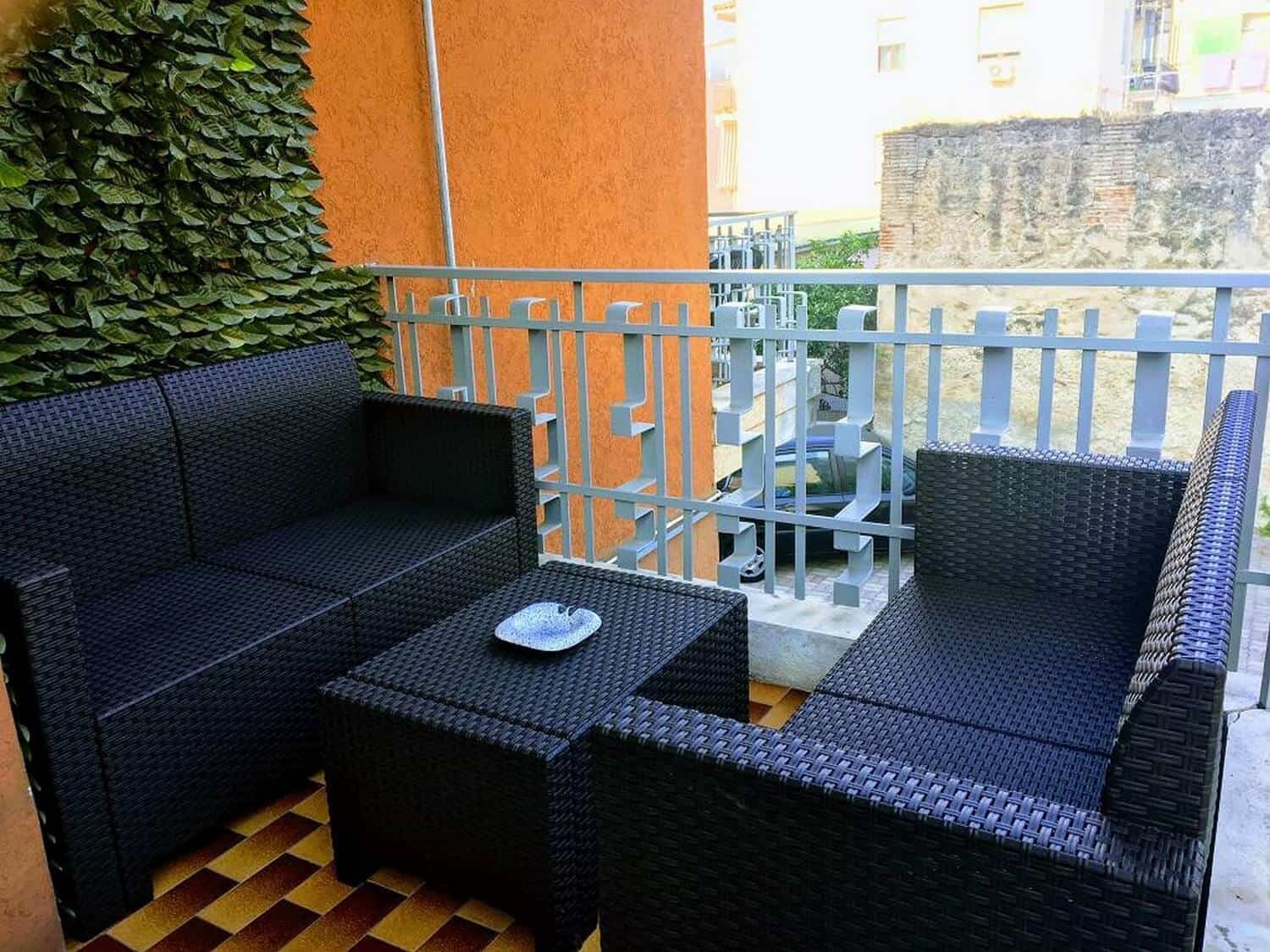 Centro Uffici Aversa: outdoor business lounge
